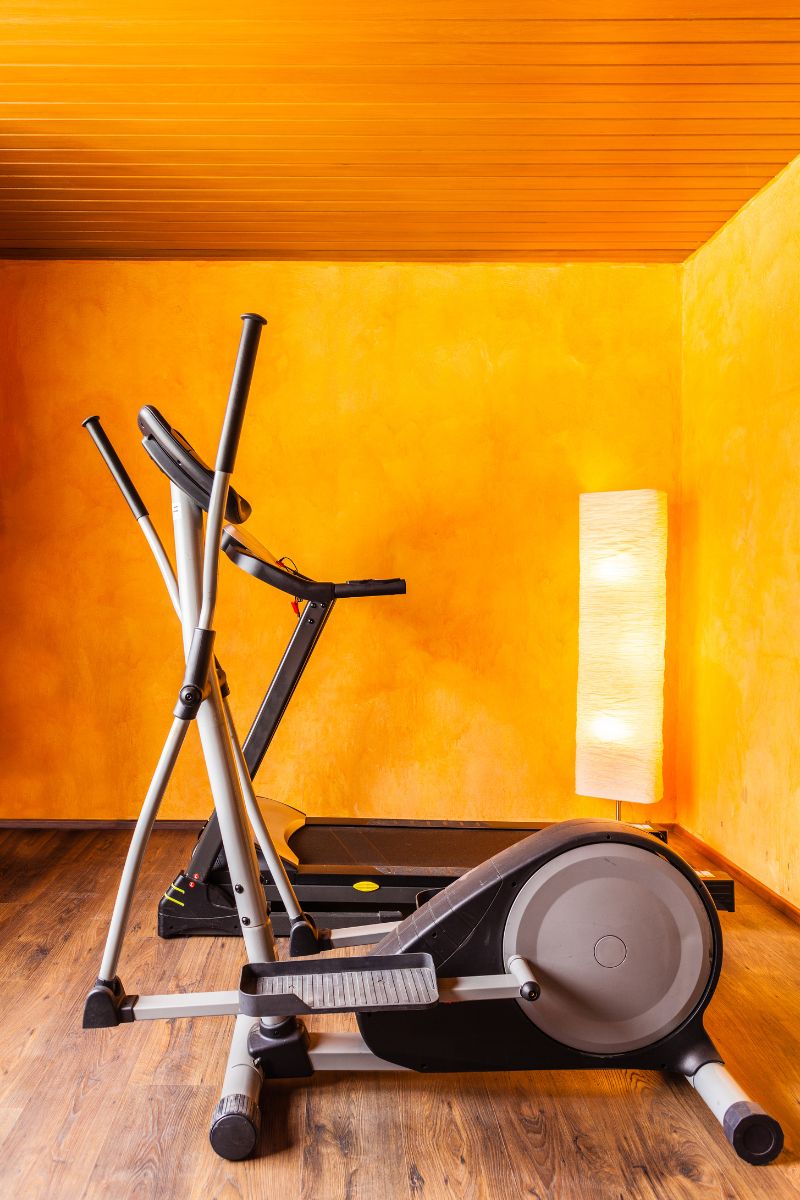Why Choose An Elliptical Machine For Small Apartments?